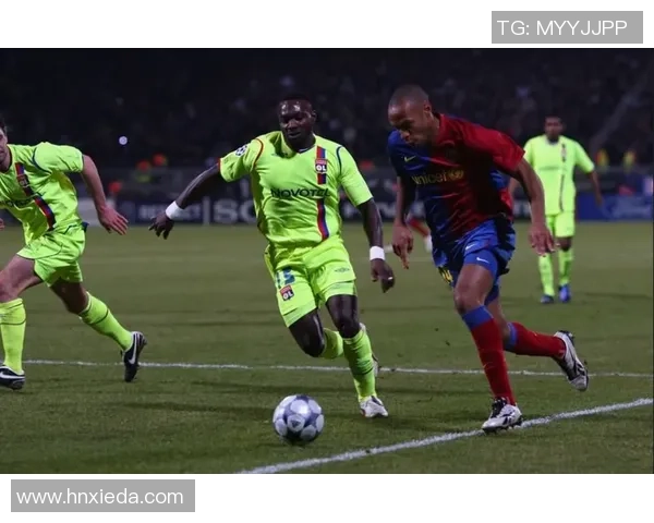 英超精彩对决巴萨逆转里昂引爆全场激情瞬间分析